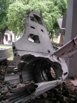  Wrack einer abgeschossenen Douglas B-26 im Revolutionsmuseum von Havanna