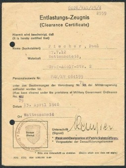 Entnazifizierungsbeleg Abfotografie eines Entnazifizierungsbelegs